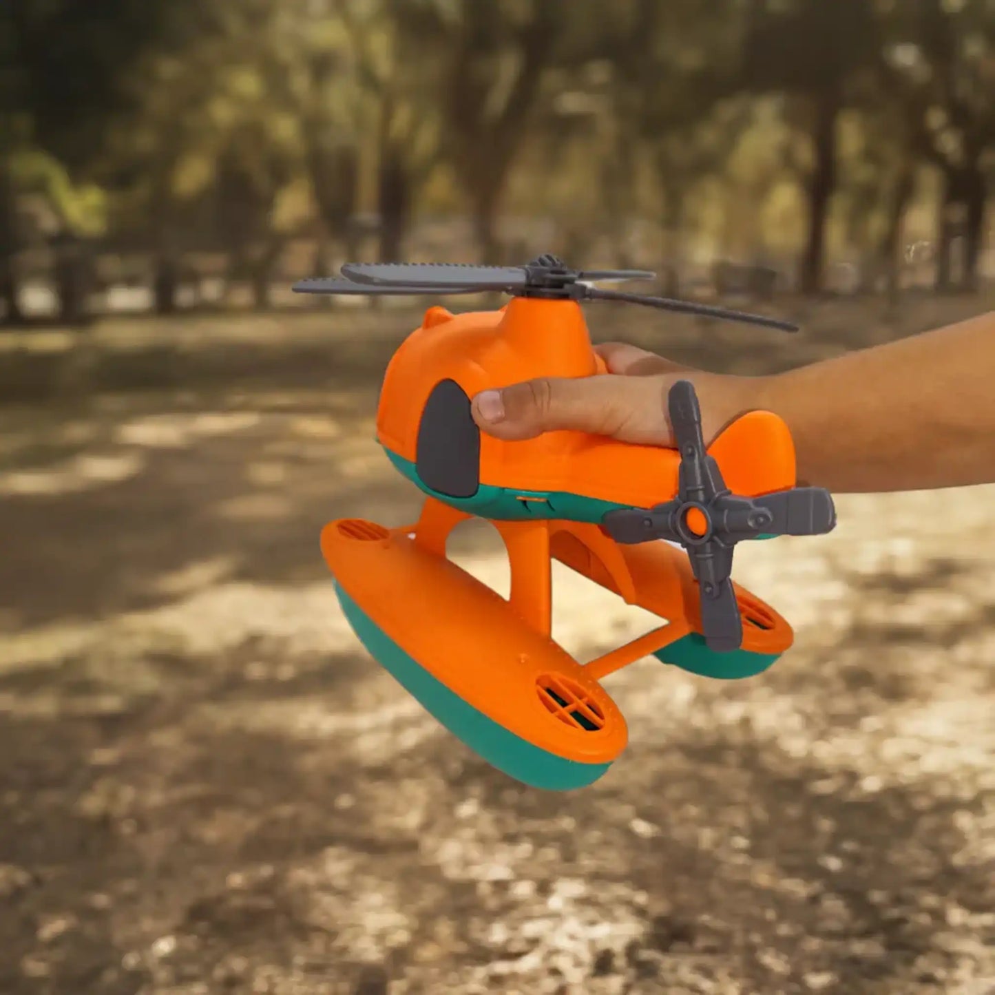 Helicóptero Eco-Friendly para Agua, Aire y Tierra (2+ años)