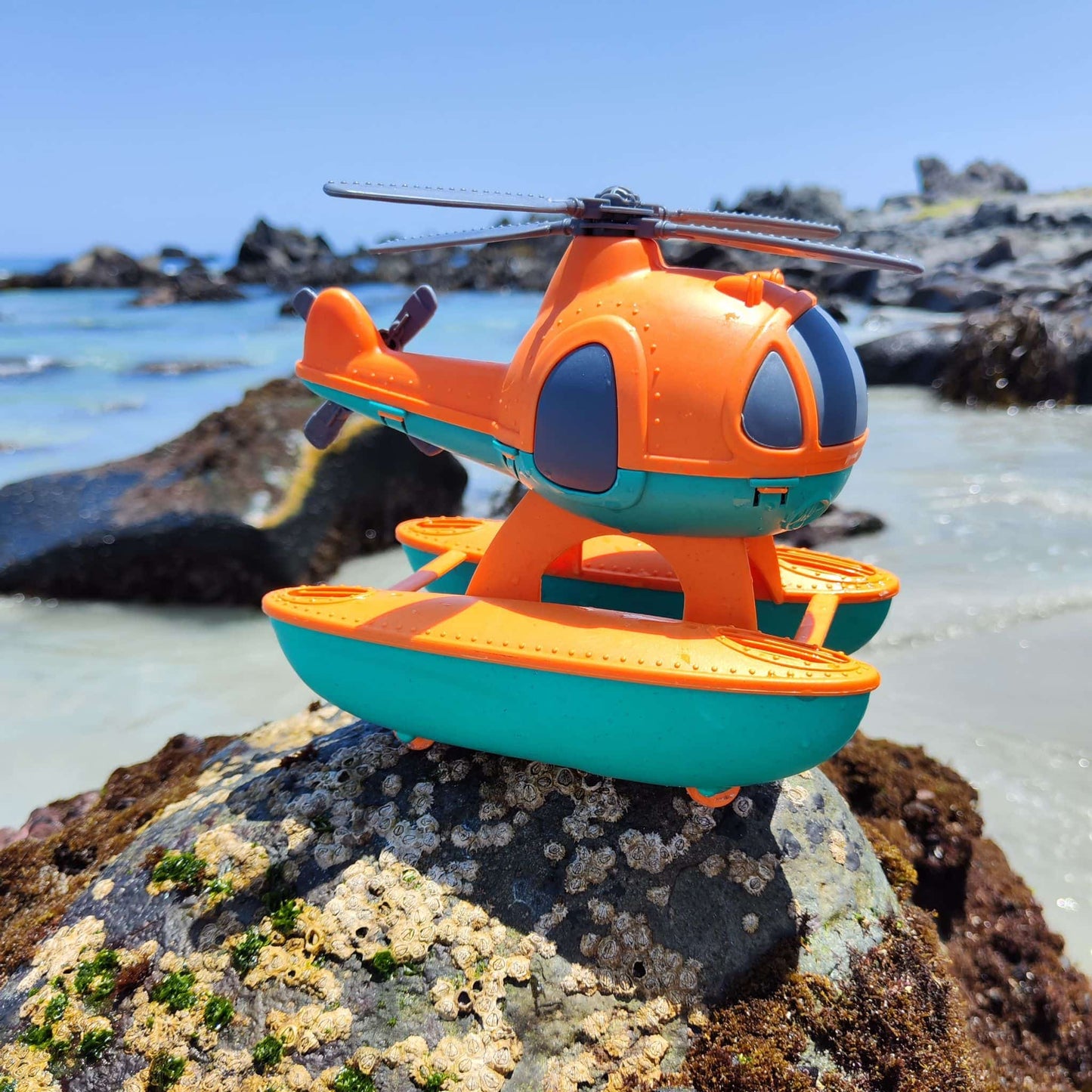 Helicóptero Eco-Friendly para Agua, Aire y Tierra (2+ años)