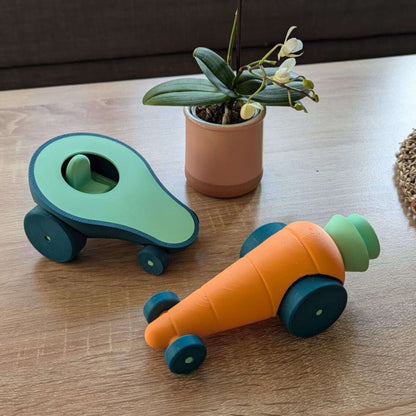 Pack autos verdura de juguete con forma de zanahoria y palta, diseño divertido y ecológico, fabricado con impresión 3D